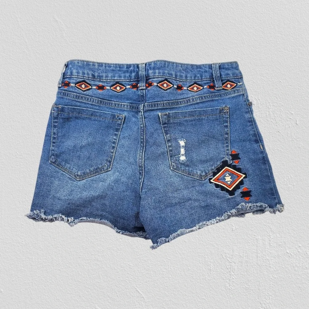 Nanette Lepore Womens Mid Rise Embroidered Distressed Denim Shorts Size‎ 6 Blue